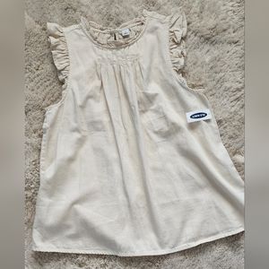 🆕 with tags Old Navy ruffed tank